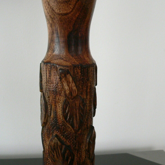 Anthropologie Carved Leaf Wood Candle Holder Made in New Zealand - Picture 3 of 6